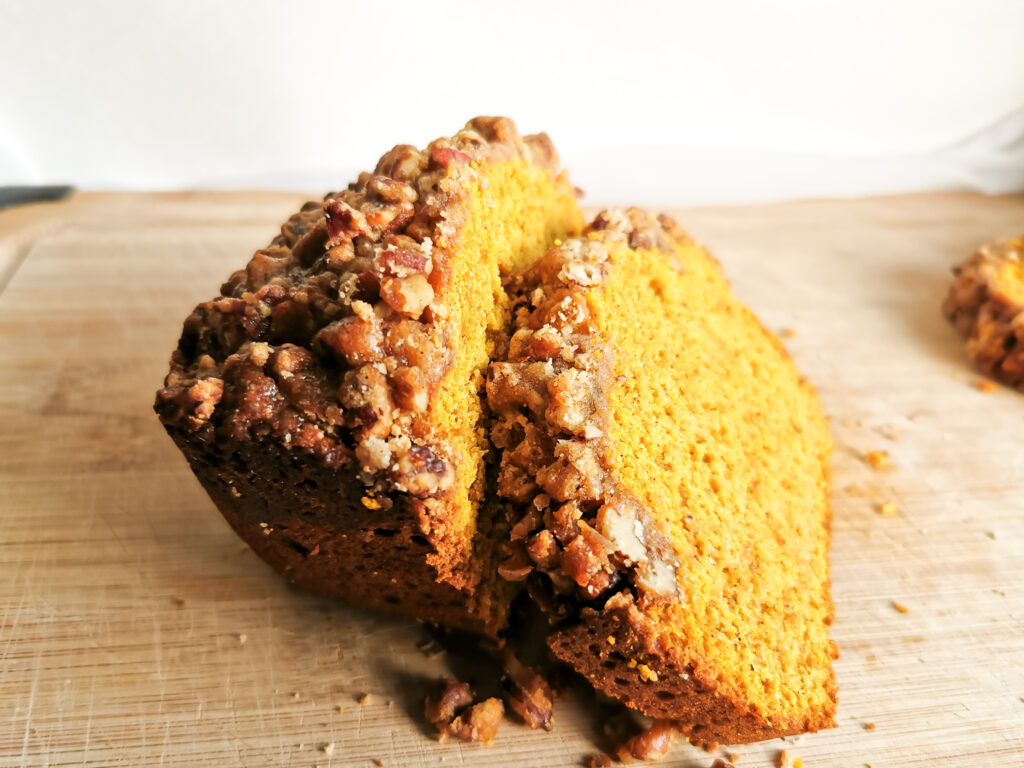 chai spiced pumpkin loaf recipe with maple pecan streusel
